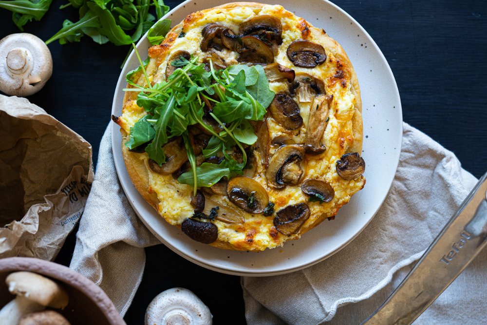 Mushroom Lovers Pan Pizza - Australian Mushroom Growers